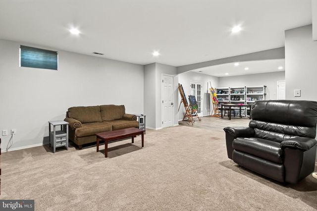 6251 ROLLING SPRING CT, Springfield, VA 22152