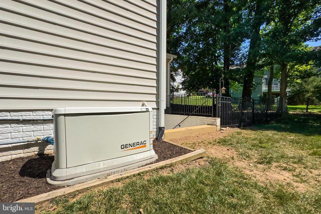 6251 ROLLING SPRING CT, Springfield, VA 22152