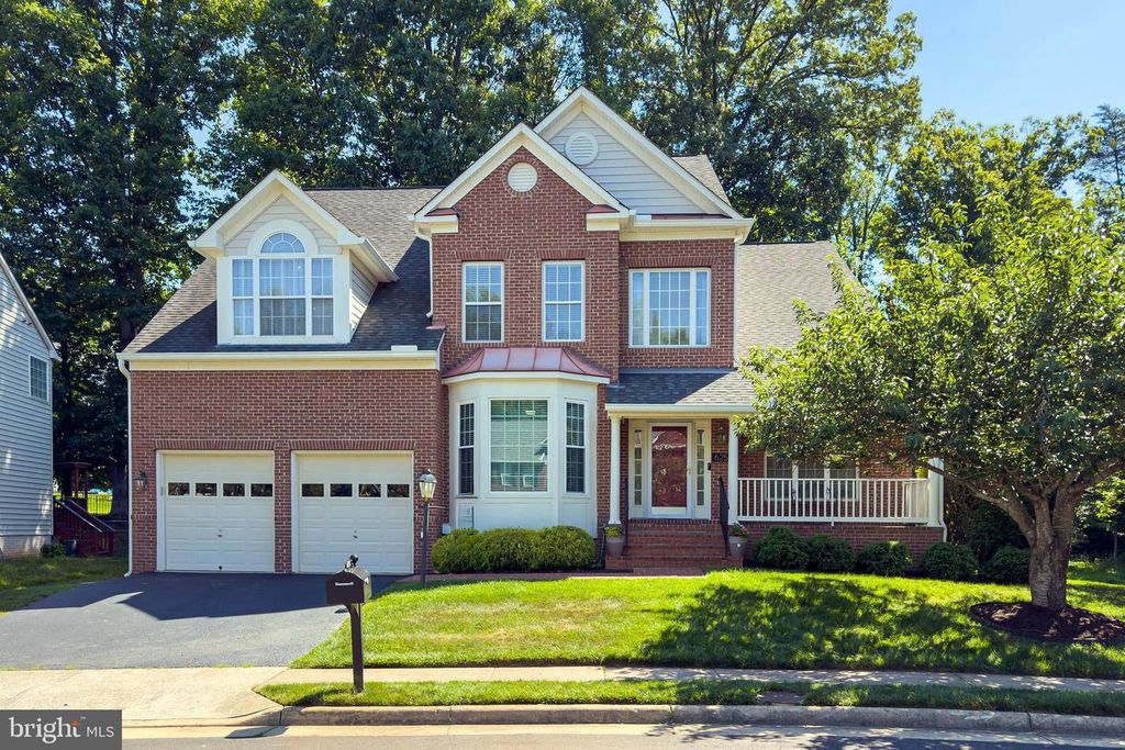 6251 ROLLING SPRING CT, Springfield, VA 22152