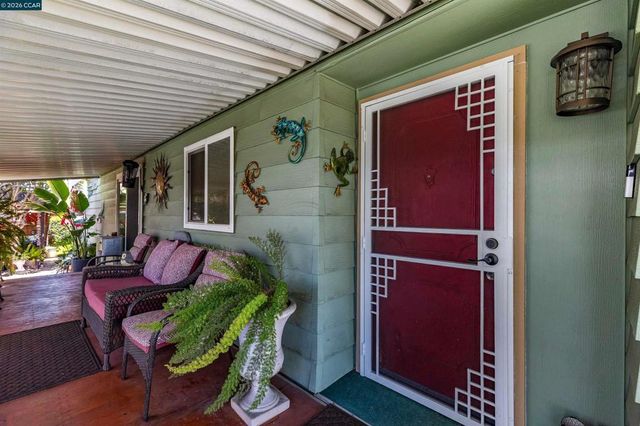 2368 Dalis Drive, Concord, CA 94520