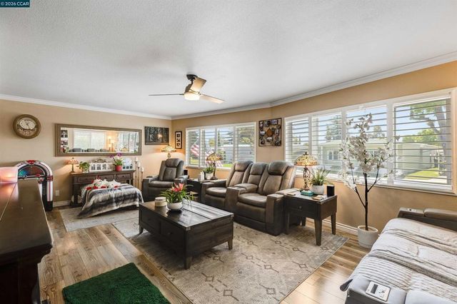 2368 Dalis Drive, Concord, CA 94520