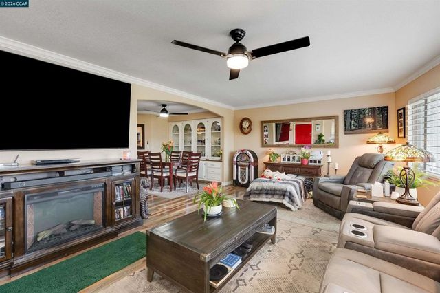 2368 Dalis Drive, Concord, CA 94520