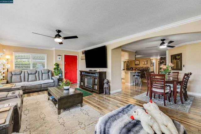 2368 Dalis Drive, Concord, CA 94520