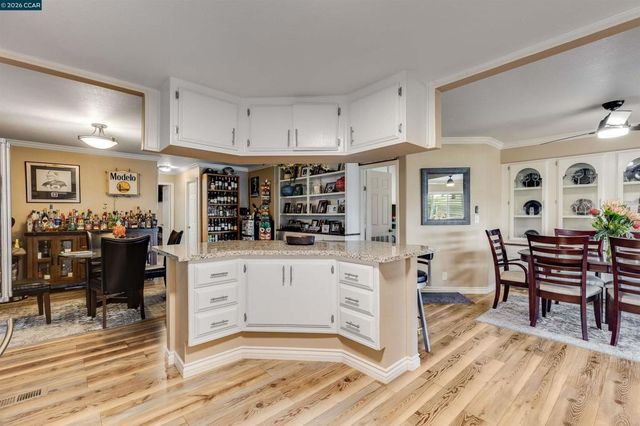2368 Dalis Drive, Concord, CA 94520