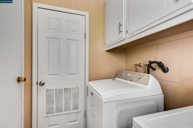 2368 Dalis Drive, Concord, CA 94520