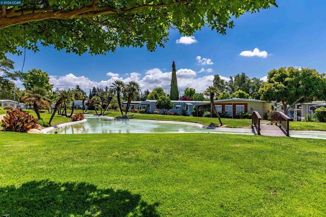 2368 Dalis Drive, Concord, CA 94520