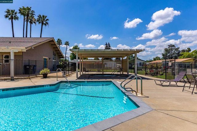 2368 Dalis Drive, Concord, CA 94520