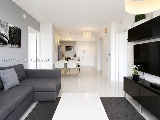 2600 E Hallandale Beach Blvd T3203, Hallandale Beach, FL 33009