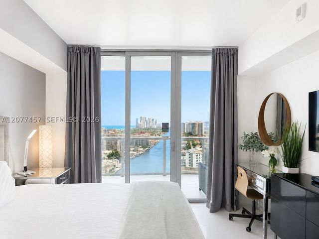 2600 E Hallandale Beach Blvd T3203, Hallandale Beach, FL 33009