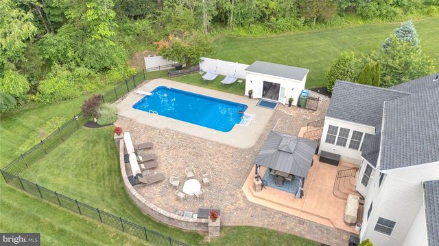 235 INVERNESS DR, Woolwich Twp, NJ 08085