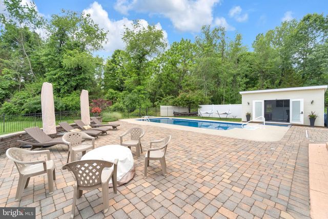 235 INVERNESS DR, Woolwich Twp, NJ 08085
