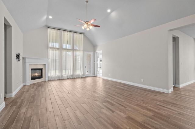 28348 Sterling Oak Drive, Spring, TX 77386