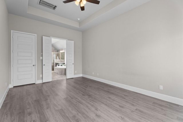 28348 Sterling Oak Drive, Spring, TX 77386