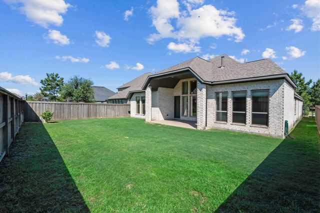28348 Sterling Oak Drive, Spring, TX 77386