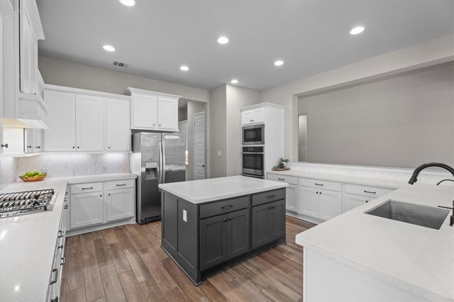 28348 Sterling Oak Drive, Spring, TX 77386