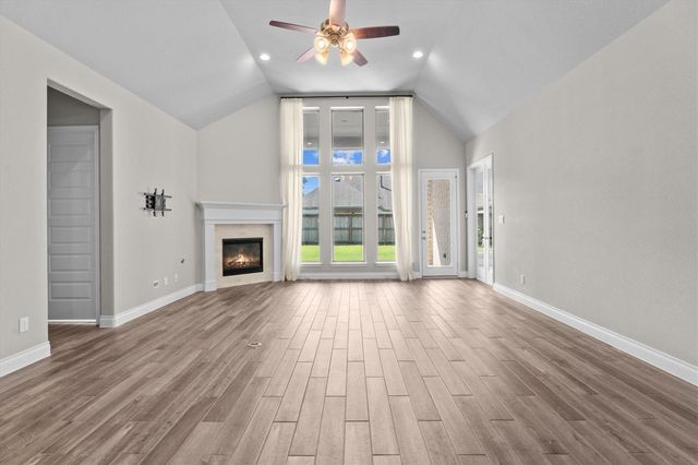 28348 Sterling Oak Drive, Spring, TX 77386