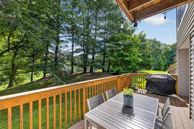 31 Saddle Trail 5, Ossining, NY 10562