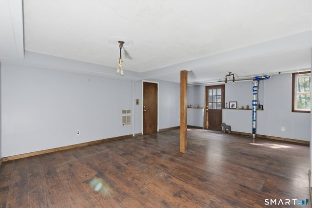 15 Sanctuary Drive, Simsbury, CT 06070