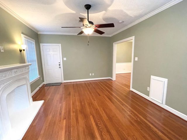 4630 Clay Street 4, Houston, TX 77023