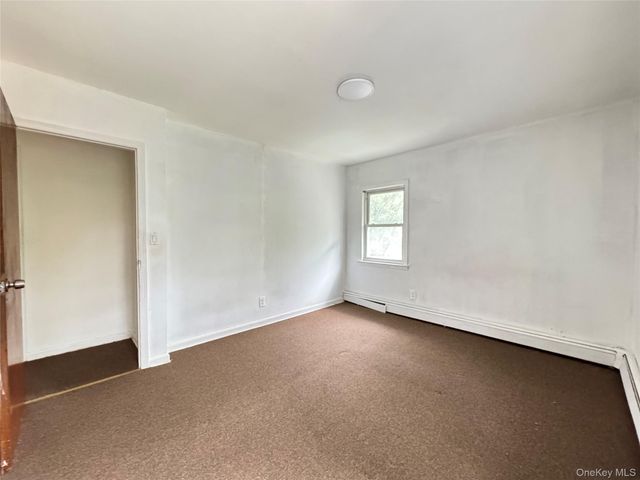 85-25 144th. 2nd. FL., Briarwood, NY 11435