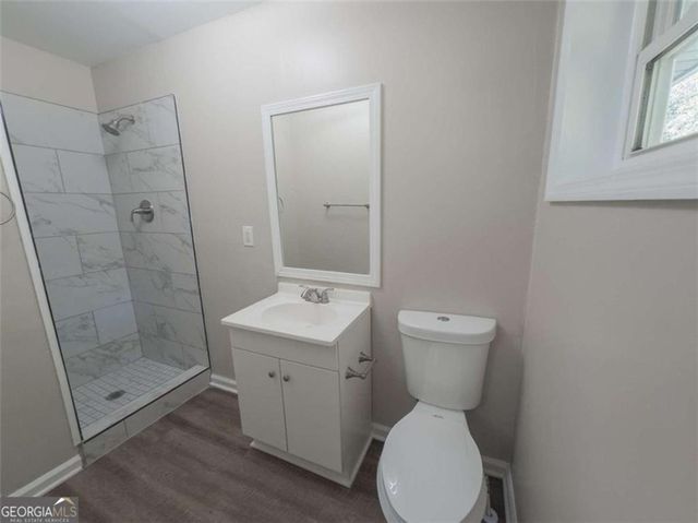 4390 Glenwood Parkway, Decatur, GA 30032