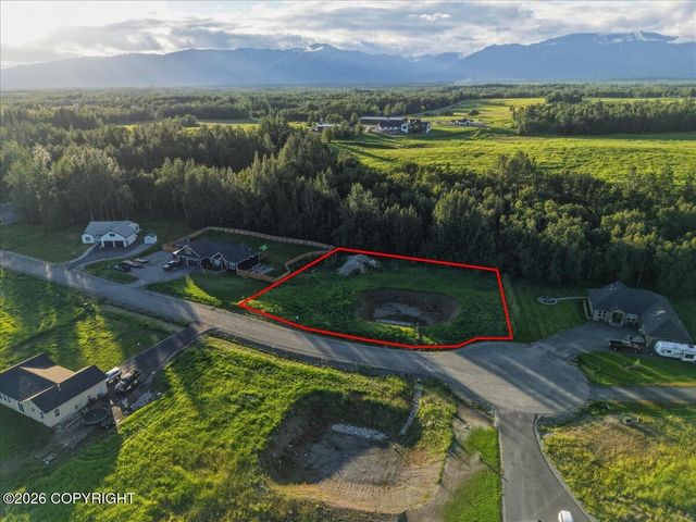 11913 E Fig Circle, Wasilla, AK 99645