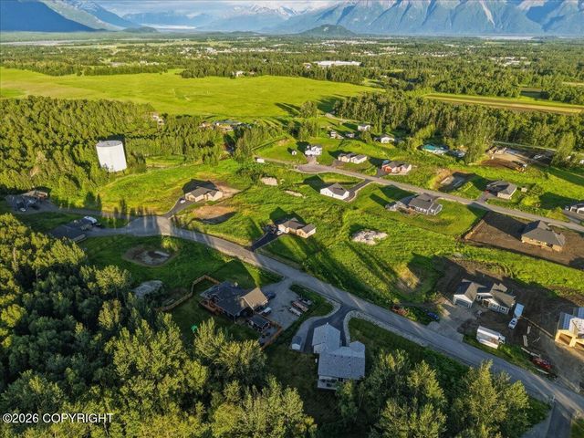 11913 E Fig Circle, Wasilla, AK 99645