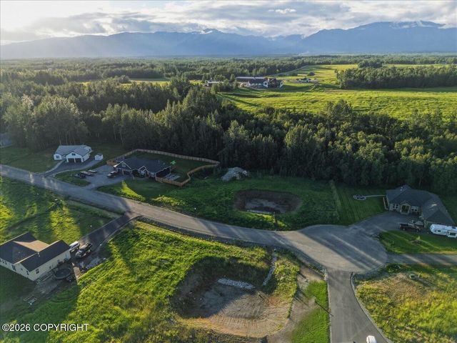 11913 E Fig Circle, Wasilla, AK 99645