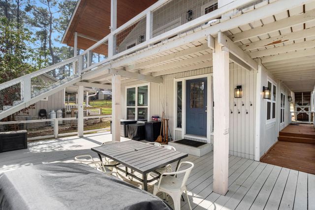 21 Red Bird Lane, Coldspring, TX 77331