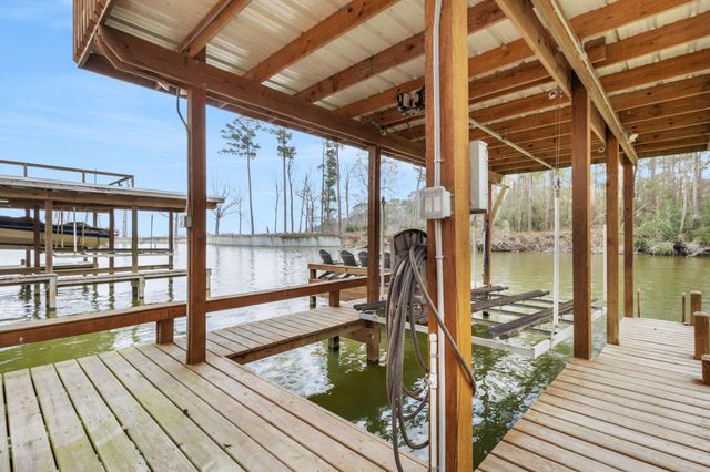 21 Red Bird Lane, Coldspring, TX 77331