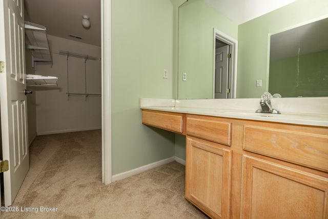 5010 Kames Square, Louisville, KY 40241