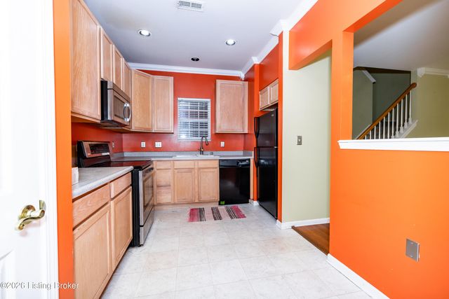 5010 Kames Square, Louisville, KY 40241