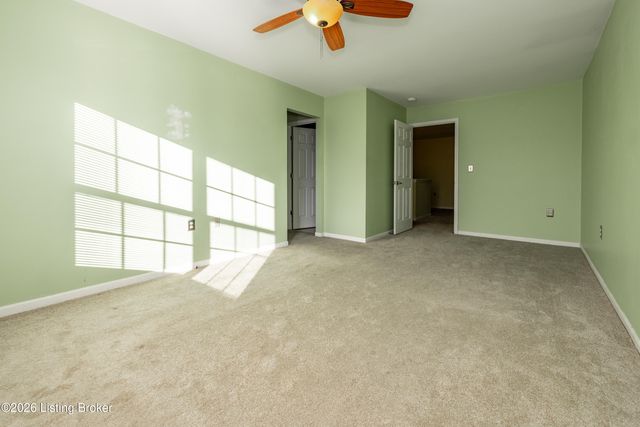 5010 Kames Square, Louisville, KY 40241