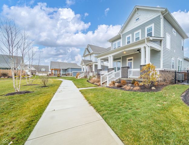 2105 Granville Drive, Westfield, IN 46074