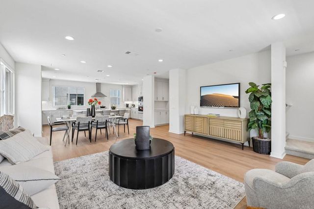 2500 Thyme Way, Carlsbad, CA 92008