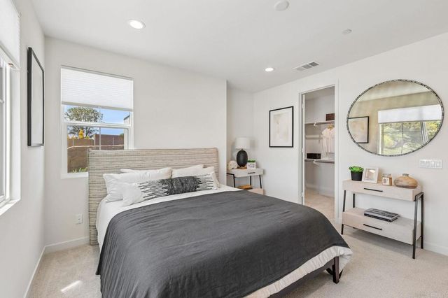2500 Thyme Way, Carlsbad, CA 92008