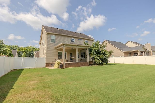 4314 Roxburghe Ct, Murfreesboro, TN 37128