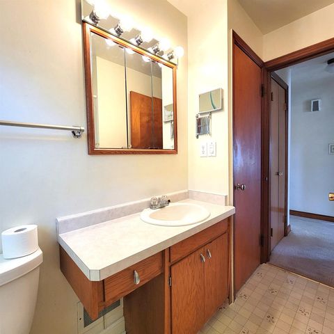 1340 W SPRING STREET, Appleton, WI 54914