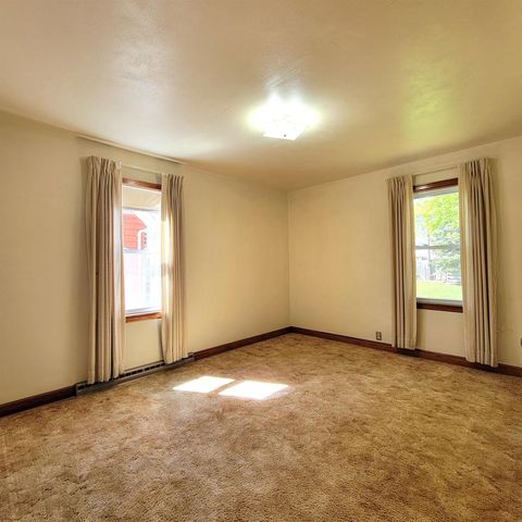 1340 W SPRING STREET, Appleton, WI 54914