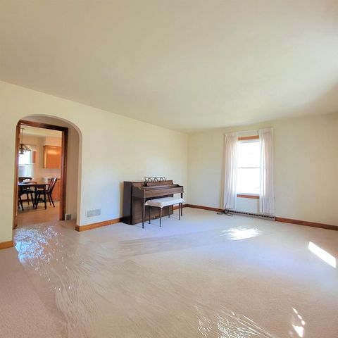 1340 W SPRING STREET, Appleton, WI 54914