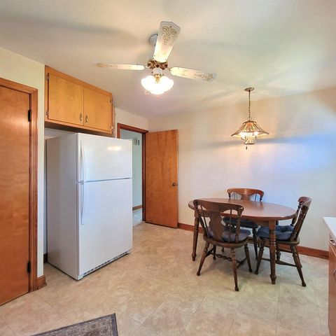 1340 W SPRING STREET, Appleton, WI 54914
