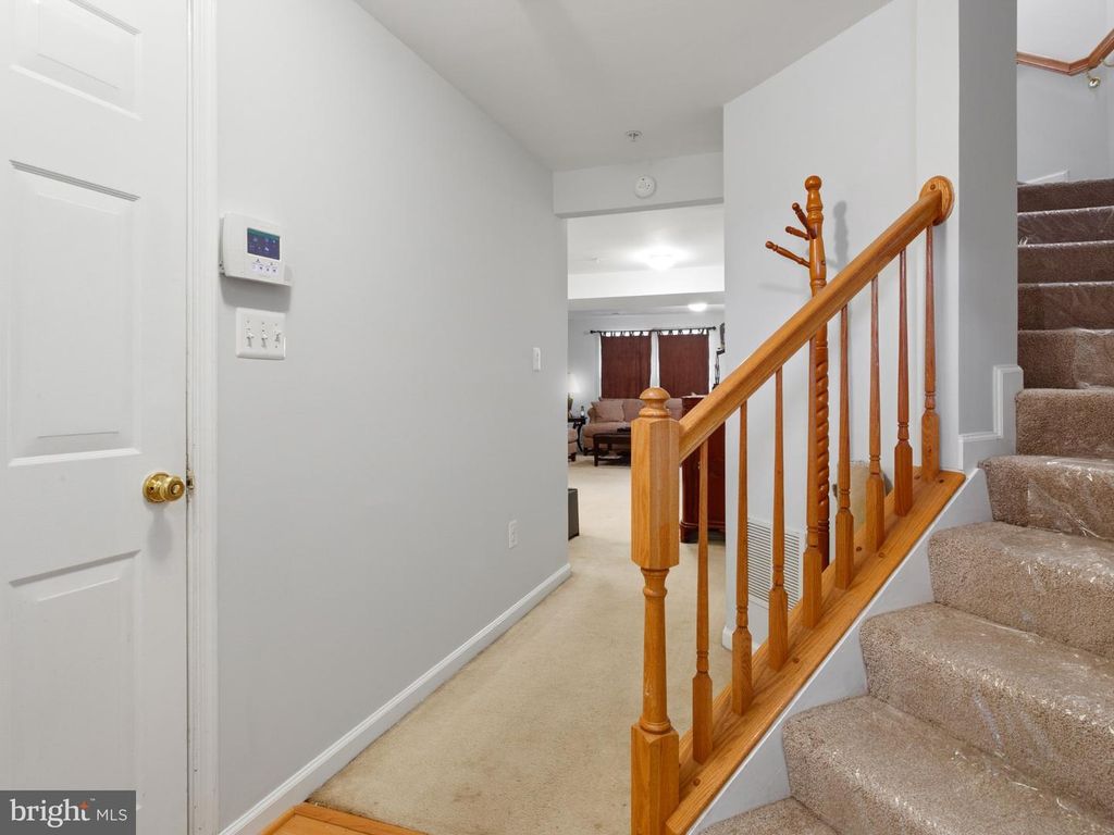 Image 20 of property listing at 4225 LAVENDER LN, Bowie, MD 20720