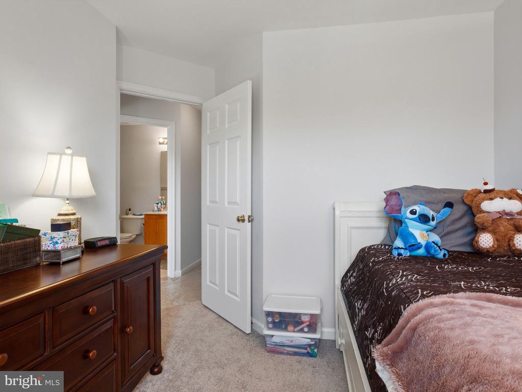 Image 21 of property listing at 4225 LAVENDER LN, Bowie, MD 20720