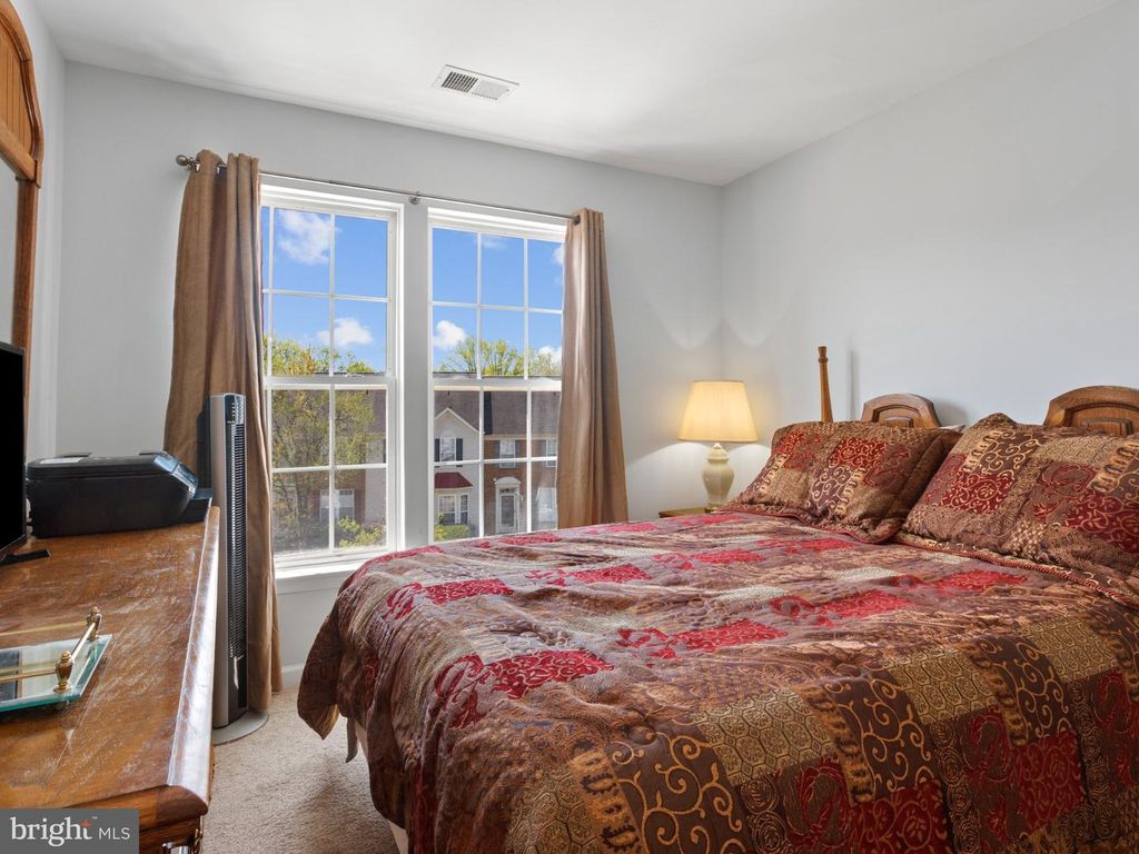 Image 23 of property listing at 4225 LAVENDER LN, Bowie, MD 20720