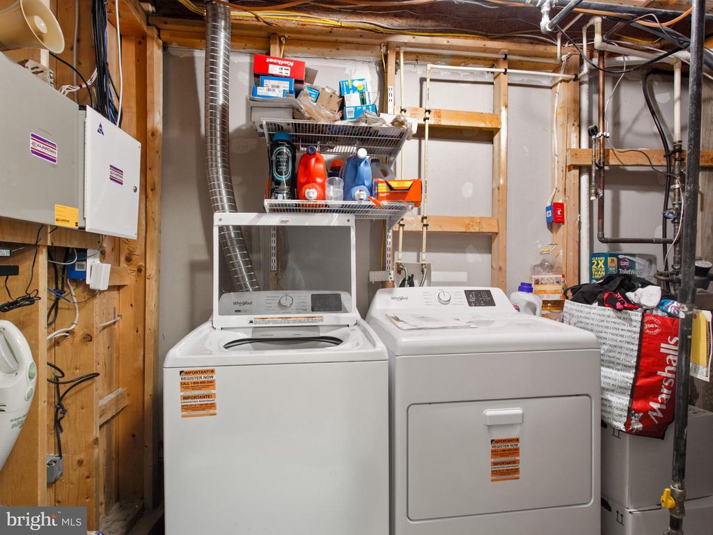 Image 35 of property listing at 4225 LAVENDER LN, Bowie, MD 20720