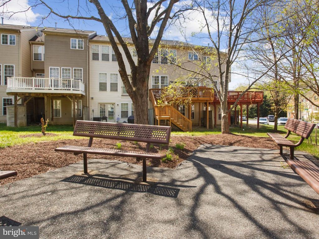 Image 39 of property listing at 4225 LAVENDER LN, Bowie, MD 20720