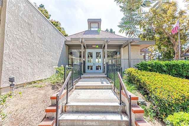 1524 Sherwood Village, Placentia, CA 92870