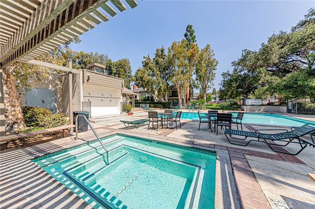 1524 Sherwood Village, Placentia, CA 92870