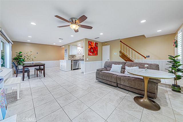1524 Sherwood Village, Placentia, CA 92870