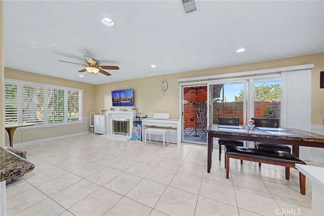 1524 Sherwood Village, Placentia, CA 92870